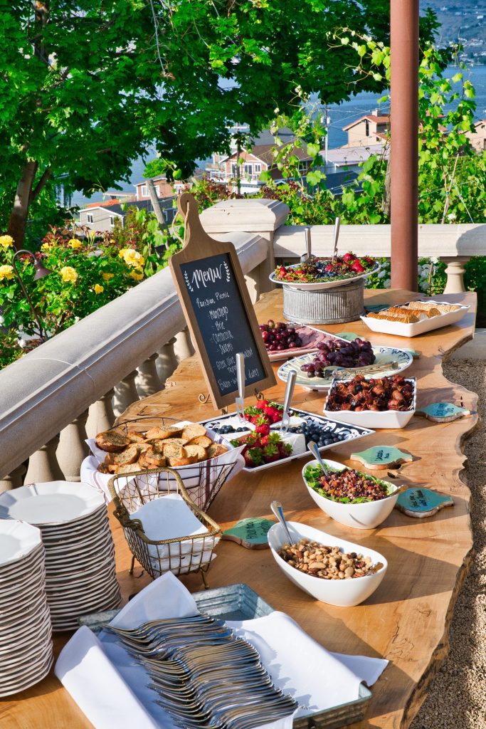 2019-03-31 BRUNCH ON THE DECK IN CHELAN